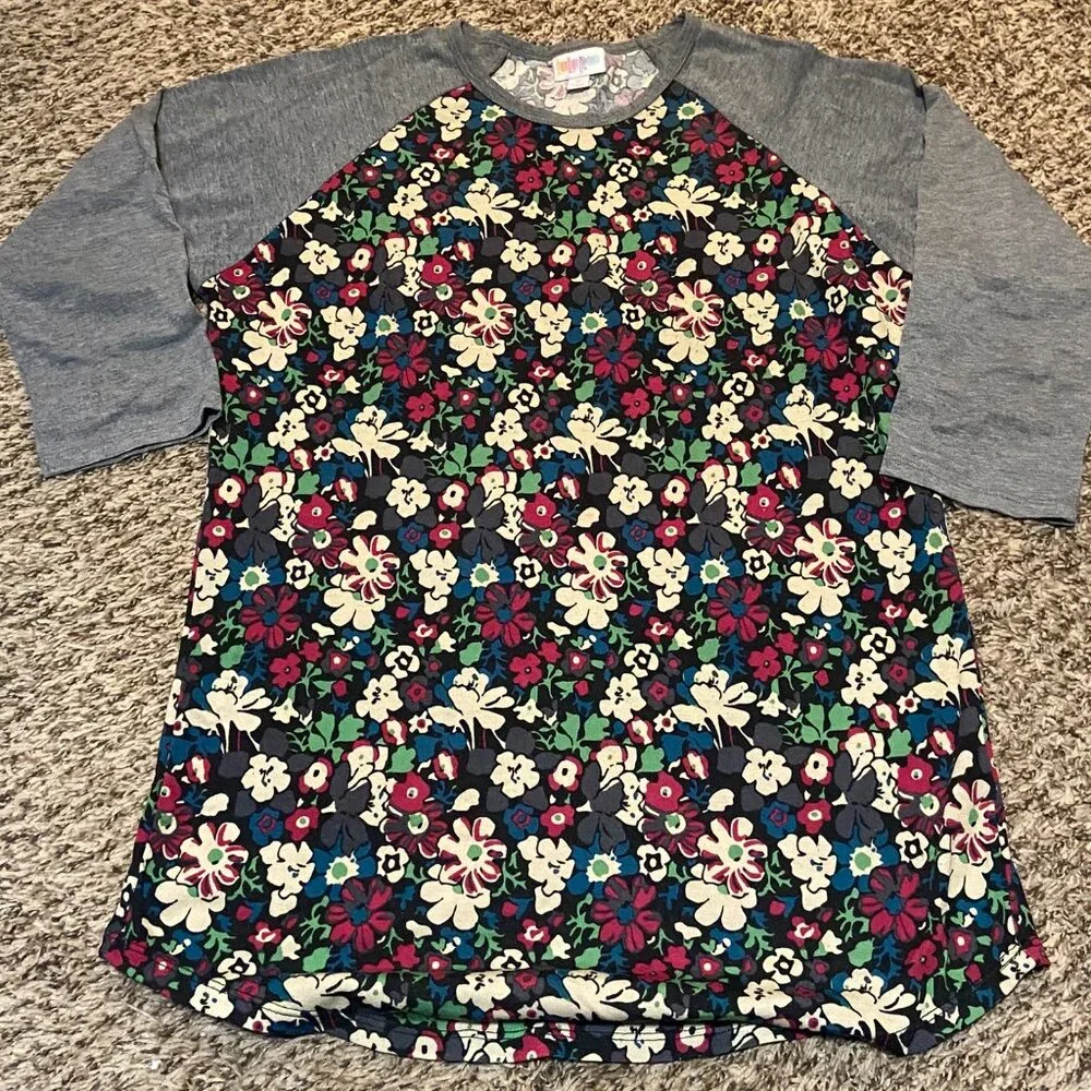 Floral Raglan Tee - Picture 1 of 2